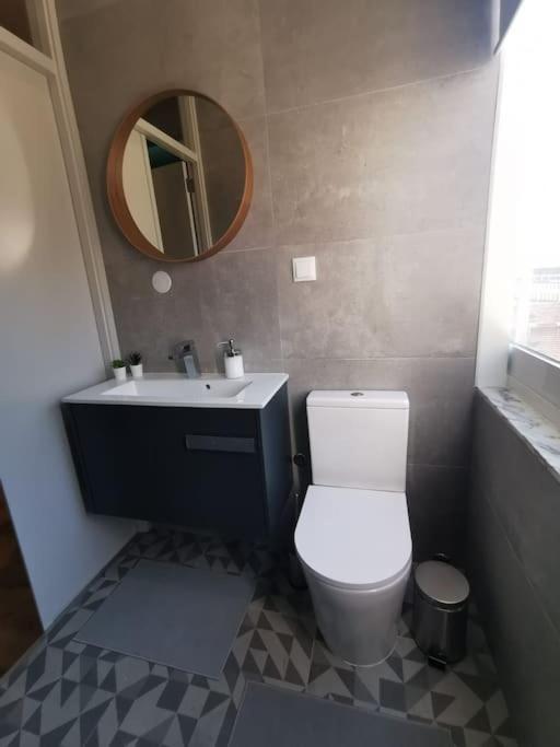 Modern Downtown Studio Porto Exteriér fotografie