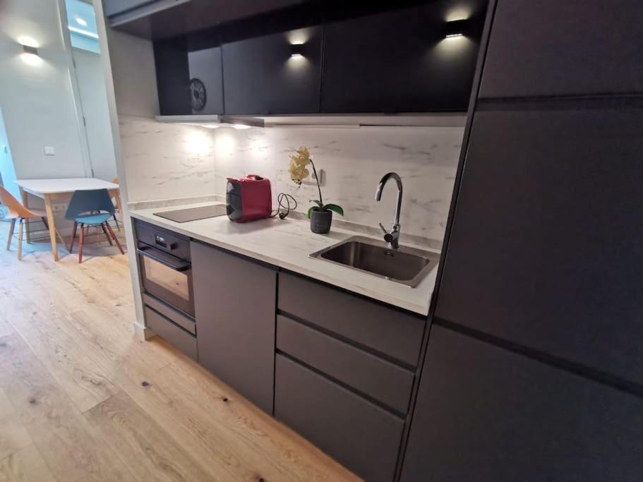 Modern Downtown Studio Porto Exteriér fotografie